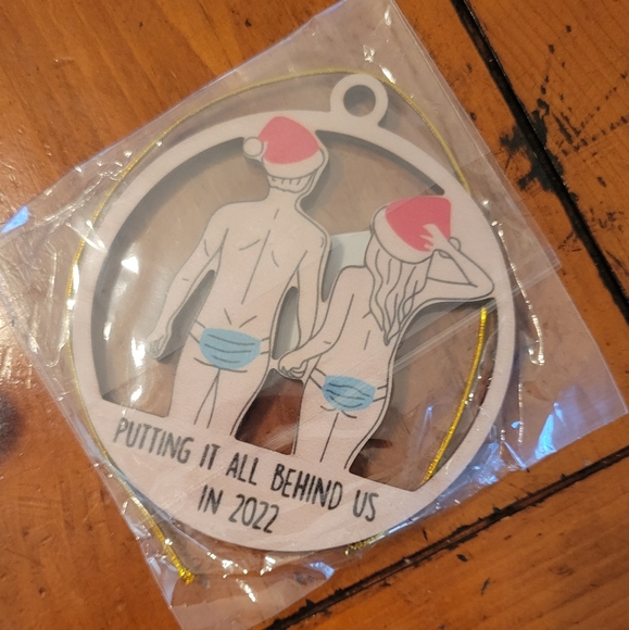 2022 Christmas Ornament - Picture 2 of 3